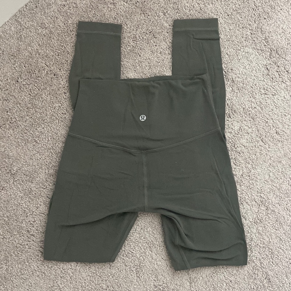 Olive Lululemon Leggings Size 4